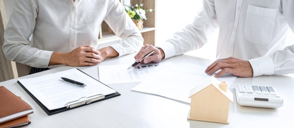 שמאי מקרקעין בין אחים 